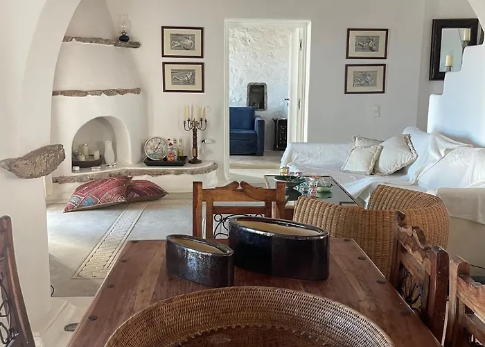 Luxurious Traditional *